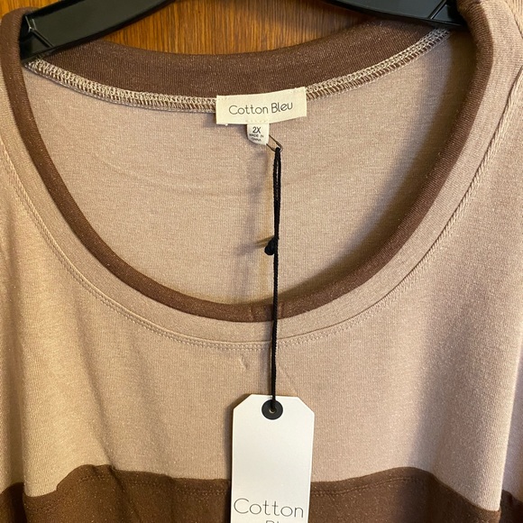 Beautiful long sleeve NWT Cotton Bleu tee, color is Mocha Combo, size 2X - Picture 3 of 16